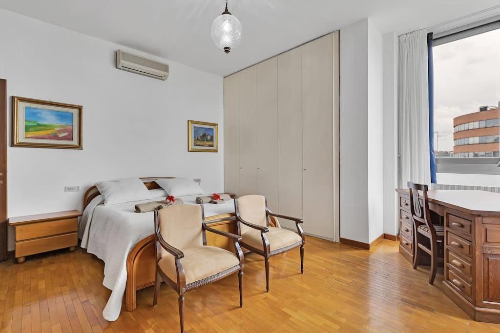 Alessia'S Flat - Sesto Apartment Sesto San Giovanni Bagian luar foto